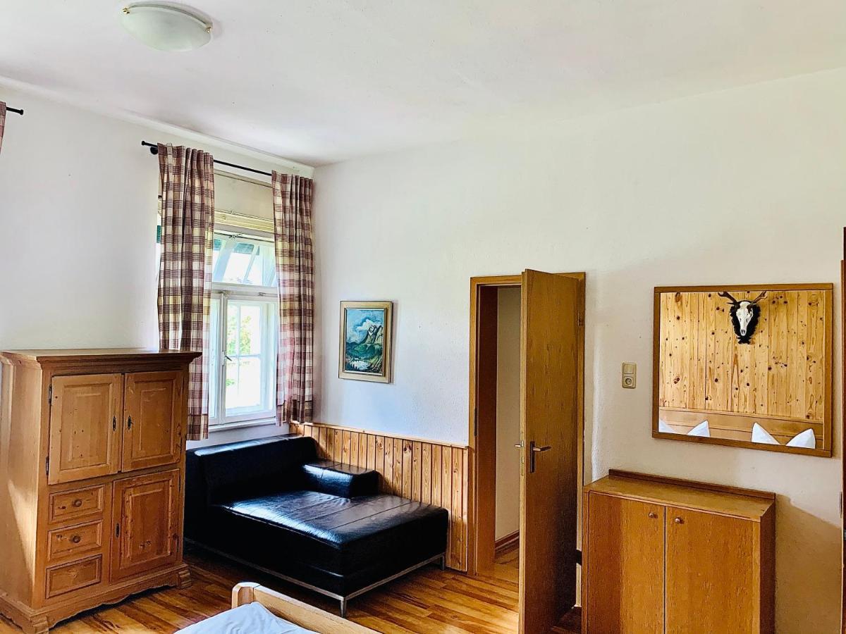 Gaestehaus Hohe Tannen Garmisch-Partenkirchen Bagian luar foto
